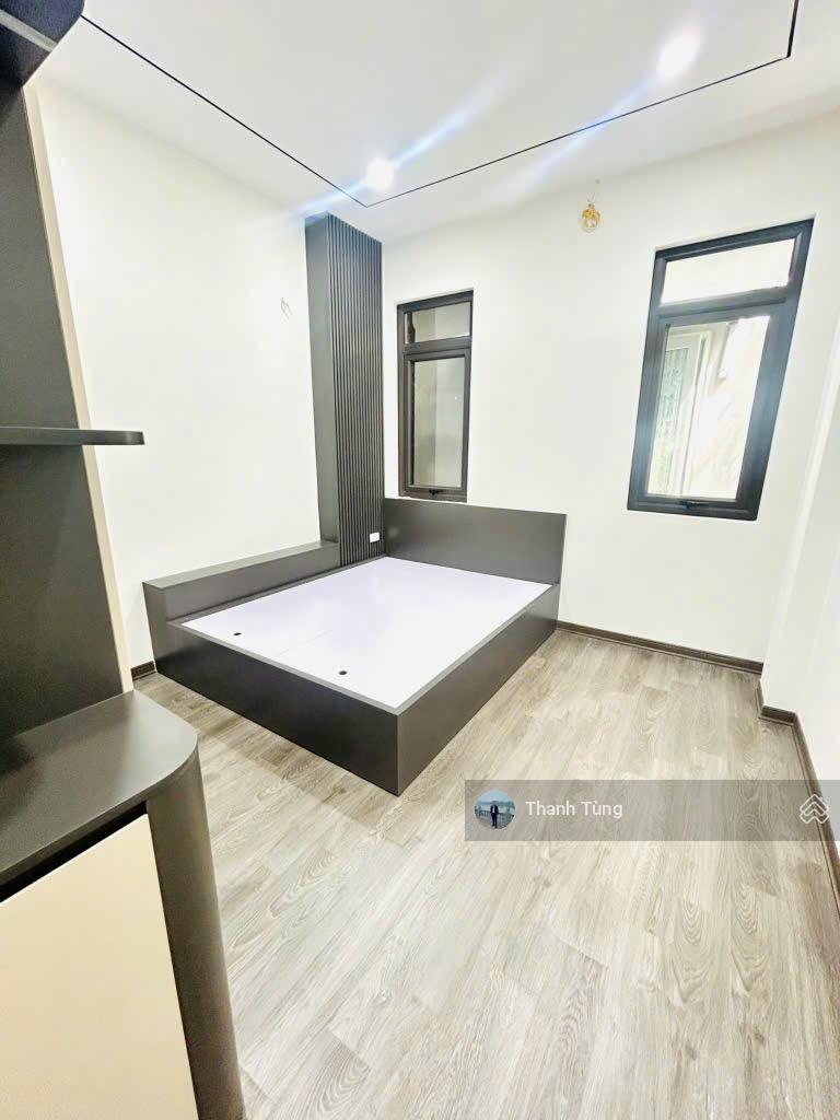 P/Lô Nguyễn An Ninh nhà 5,5T thang máy - cách MP 15m - ngõ 2,5m - hai thoáng - vừa ở vừa kd