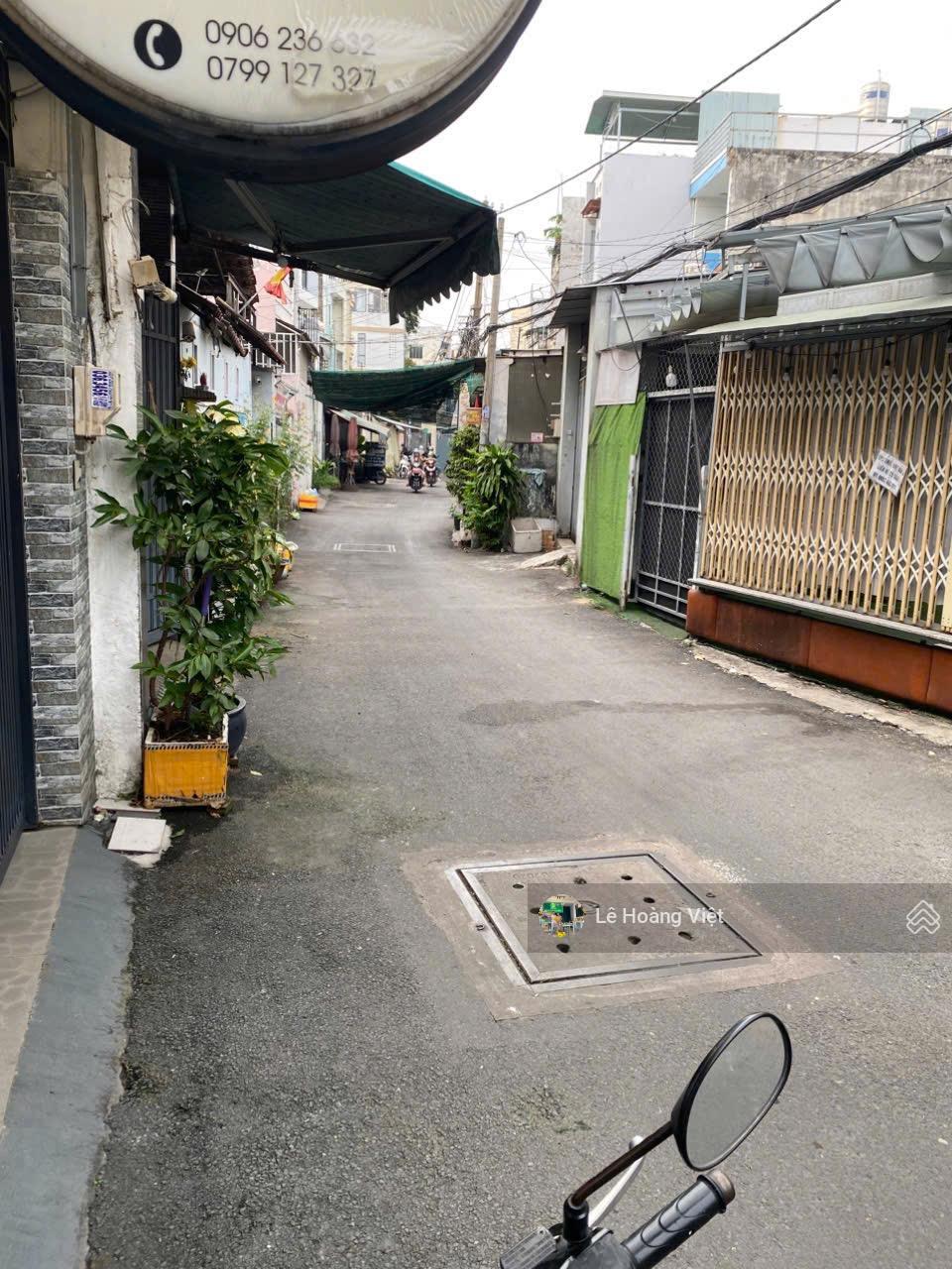 Ngay chợ Gò Vấp - Đường xe tải thông - nhà 1 lầu - chỉ hơn 4 tỷ