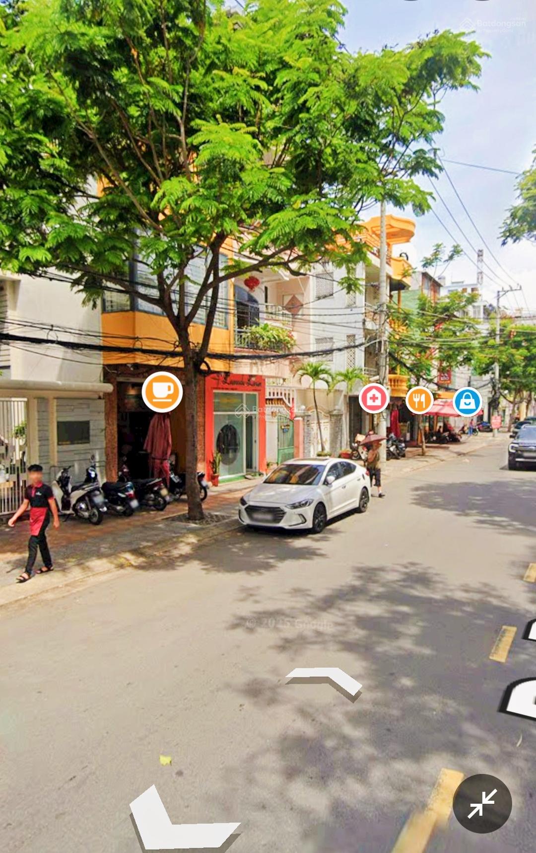 Toà nhà 6,5 tầng Pasteur có thang máy, ngang 7,3m ra biển Trần Phú: 130m. Giá: 30 tỷ