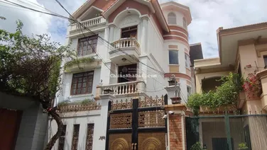 Chỉ 120 triệu/tháng cho thuê biệt thự trung tâm phường Thảo Điền quận 2 - Khu VIP giá cực tốt