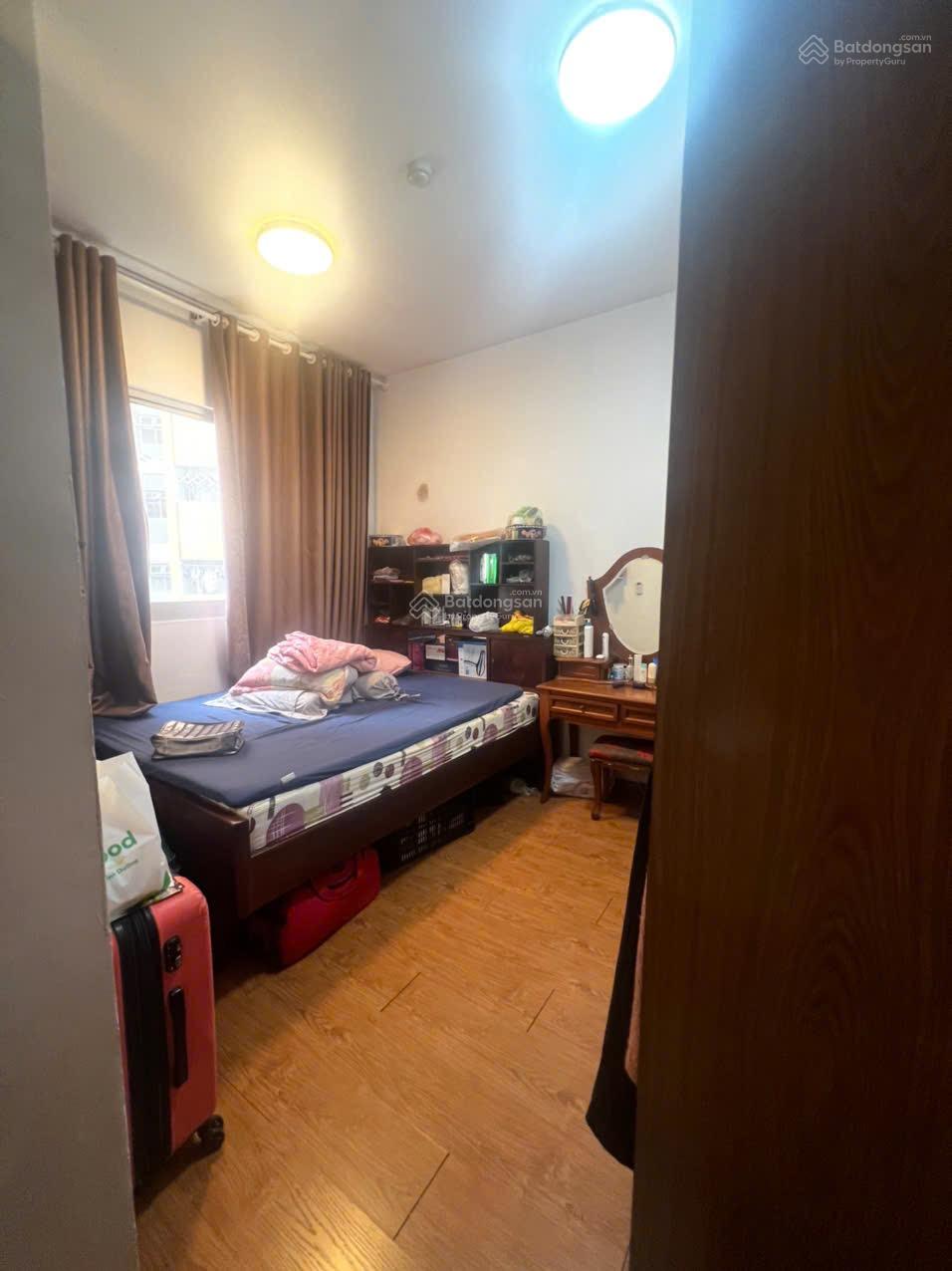 Hạ bán gấp 4 tỷ 7 TL bán căn hộ Ruby - Celadon 80m2 3PN 2WC