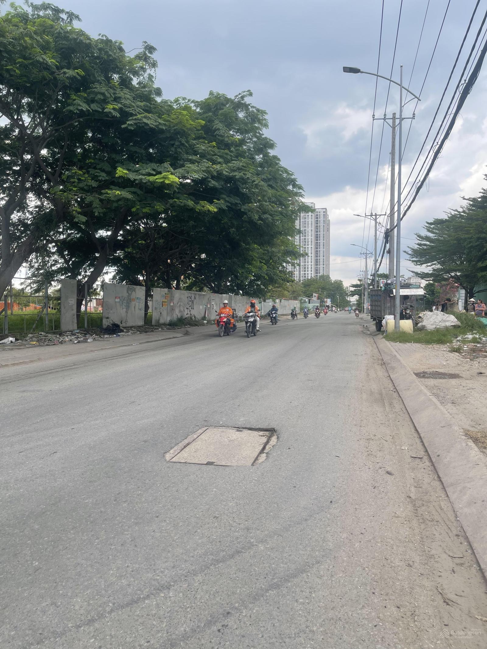 Lô đẹp, 136m2 giá 8 tỷ, khu an ninh đường Đào Trí Lô đẹp, 136m2 giá 8 tỷ, khu an ninh đường Đào Trí