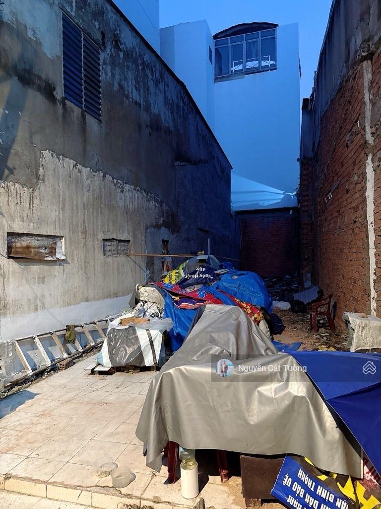 Bán đất Gần Chợ Bà Chiểu, cách Bùi Đình Tuý 100m, 4x21m, HXH 5m, GPXD 4.5 tầng, nhỉnh 100tr/m2