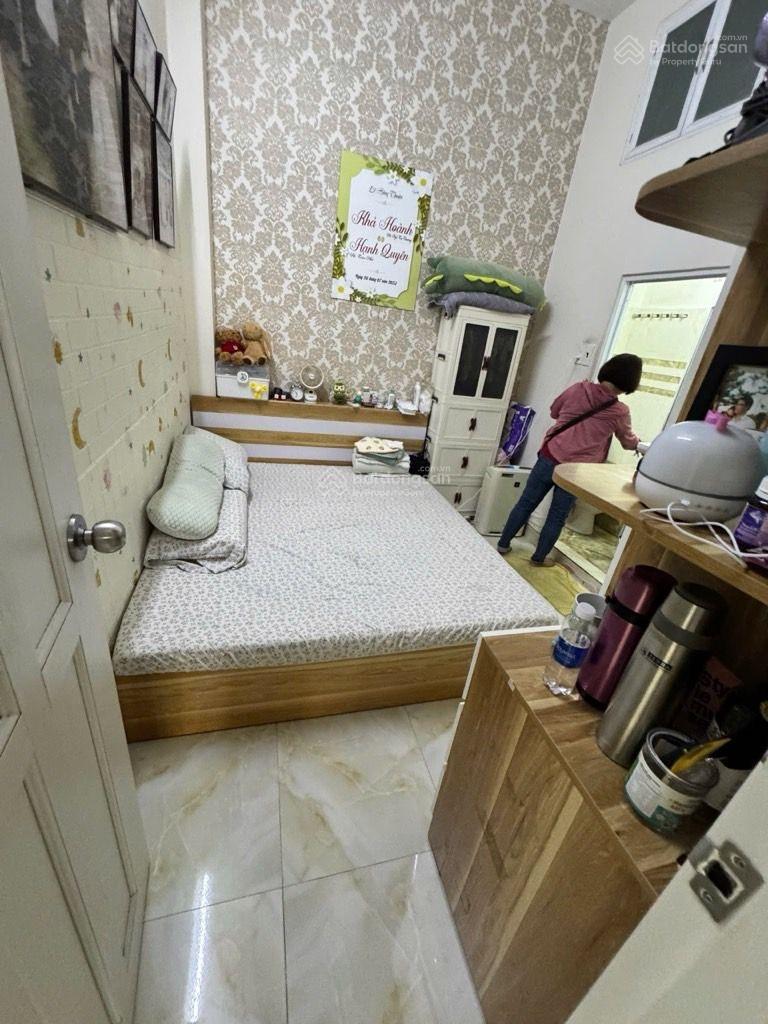 Nhà Vĩnh Viễn, P8, Quận 10, 3 tầng hẻm thông rộng rãi, gần mặt tiền