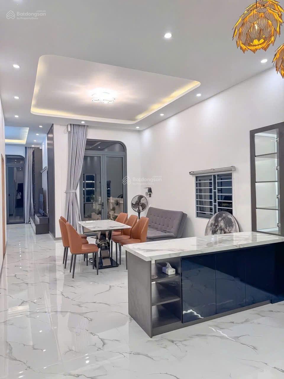 CHÍNH CHỦ BÁN NHÀ NGÔ GIA TỰ - LONG BIÊN - 70m² - LÔ GÓC - VIEW VƯỜN HOA - NHỈNH 14 TỶ