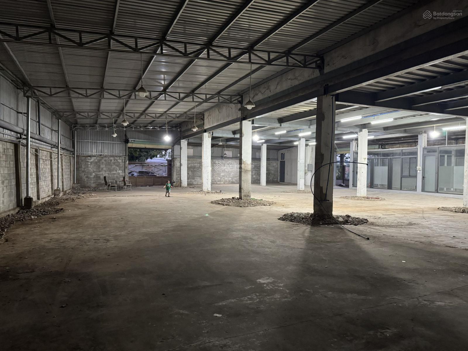 Chính Chủ Cho Thuê Nhà Xưởng Hóc Môn. Dt: 1000m Giá: 50tr tl Chính Chủ Cho Thuê Nhà Xưởng Hóc Môn. Dt: 1000m Giá: 50tr tl