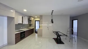 Cho thuê căn hộ Diamond Brilliant, DT: 112m2, view Bắc tầng đẹp, Giá 17tr/Th 0909 867 ***