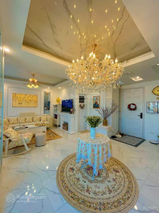 Bán căn hộ chung cư sổ đỏ chính chủ M5 Trần Vỹ, DT 130m2, 3PN, 2 VS, 9,45 tỷ Bán căn hộ chung cư sổ đỏ chính chủ M5 Trần Vỹ, DT 130m2, 3PN, 2 VS, 9,45 tỷ