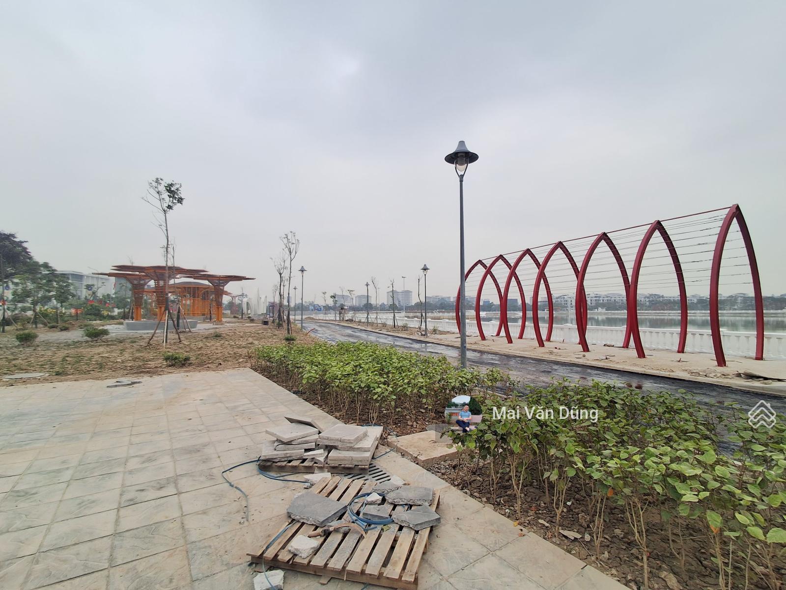 Bán biệt thự liền kề khu đấu giá 31hecta Trâu Quỳ. Cách 20m ra công viên Gia Lâm