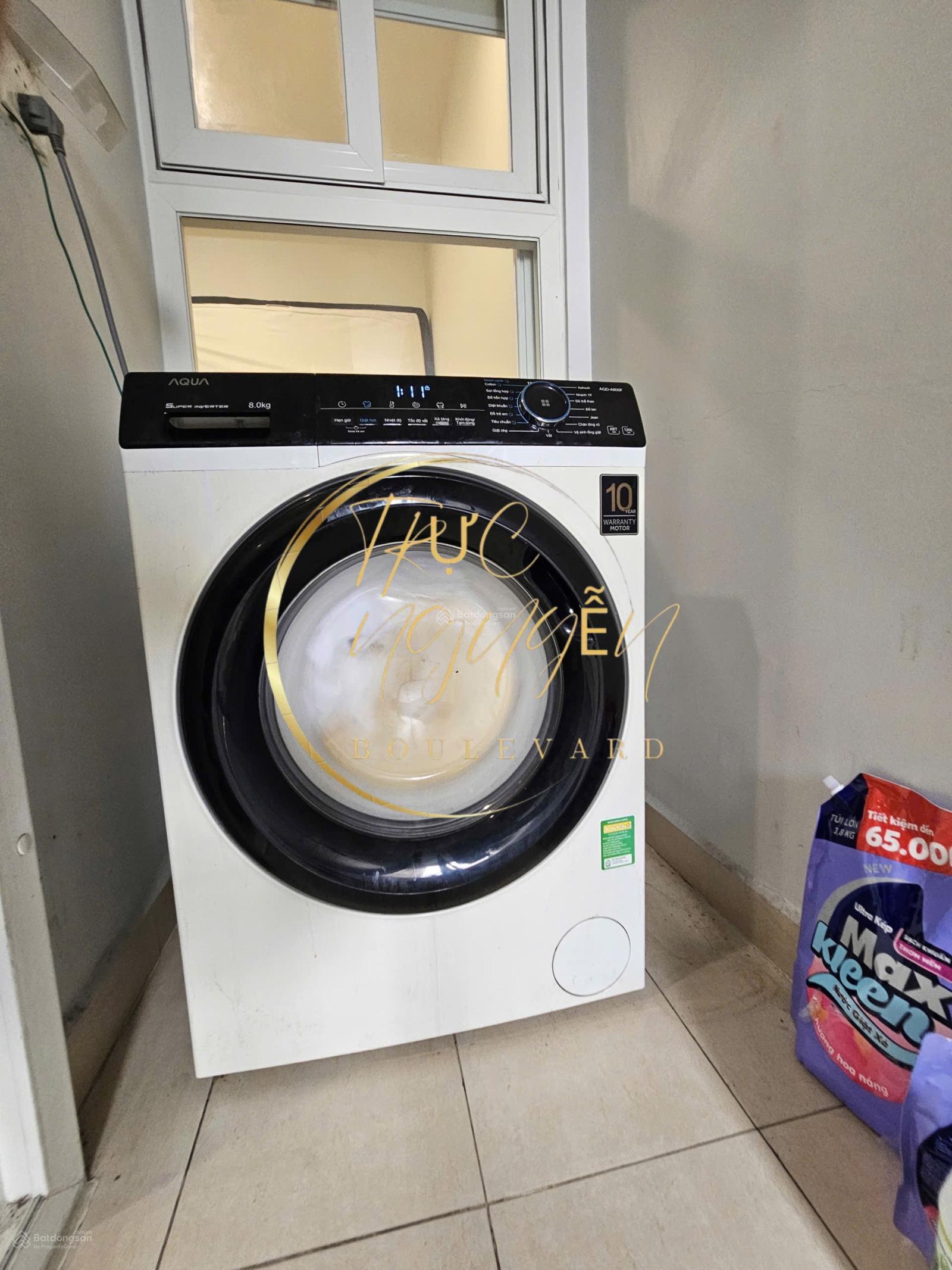 Em cho thuê căn hộ 3PN giá 18tr/th, đầy đủ nội thất tốt, gần 100m2, rộng thoáng, hướng mát