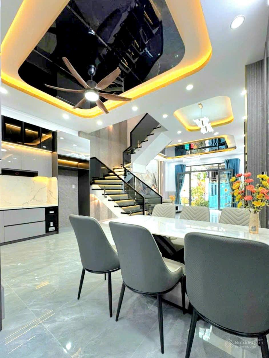 Bán căn nhà xây mới 100% mới hoàn thiện Huỳnh Tấn Phát - Nhà Bè - Giáp Q7 - full nội thất