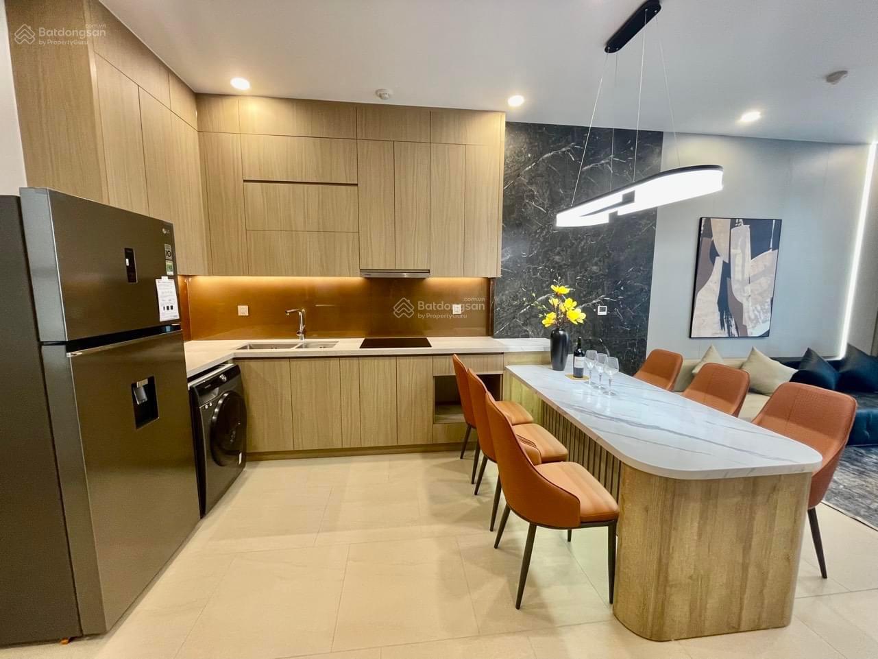 Cho thuê căn hộ Platinum số 6 Nguyễn Công Hoan, 127m2, 3PN, đủ đồ, giá 21tr/th LH: 0814 332 ***