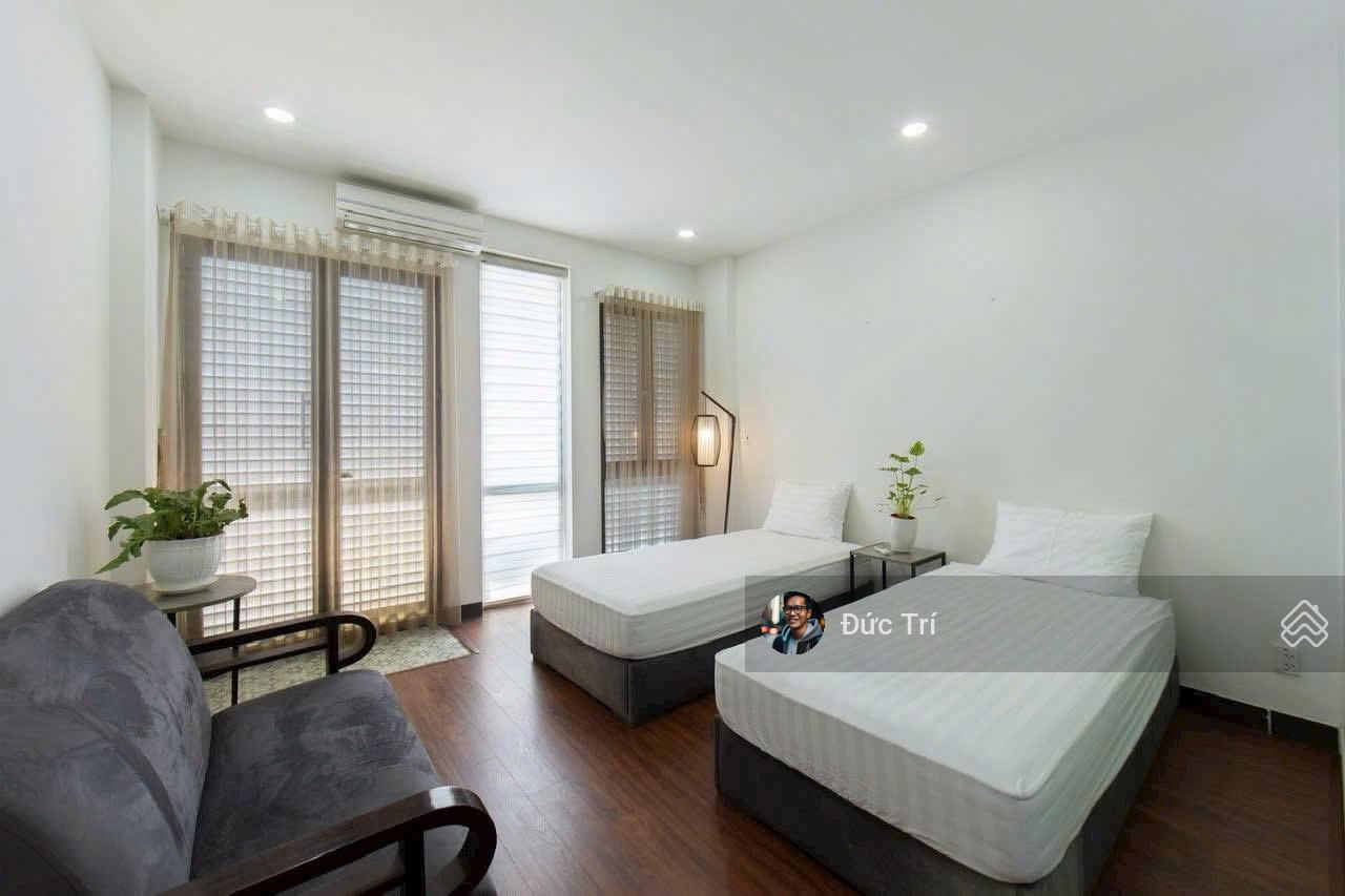 Bán toà nhà góc 2 Mt Tô Hiến Thành Q10, DT 8,5 x 18m hầm 6 tầng HĐT 180tr/th giá 64,5 tỷ