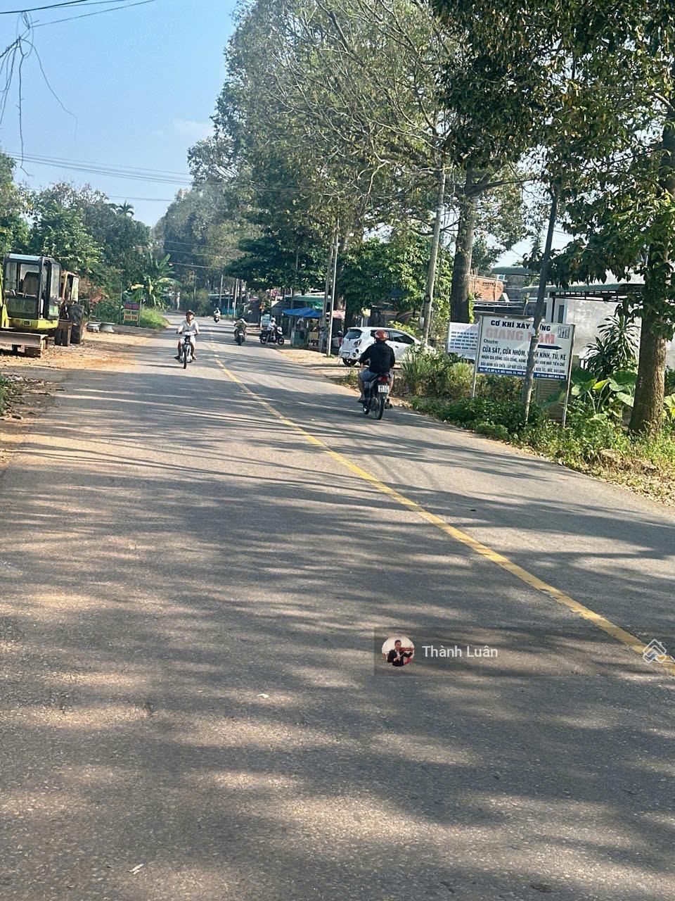 Bán đất thổ cư 627,1m2 tại mặt phố Mỹ Xuân - Ngãi Giao, thổ cư 300m2, ngay trường mầm non Hắc Dịch Bán đất thổ cư 627,1m2 tại mặt phố Mỹ Xuân - Ngãi Giao, thổ cư 300m2, ngay trường mầm non Hắc Dịch