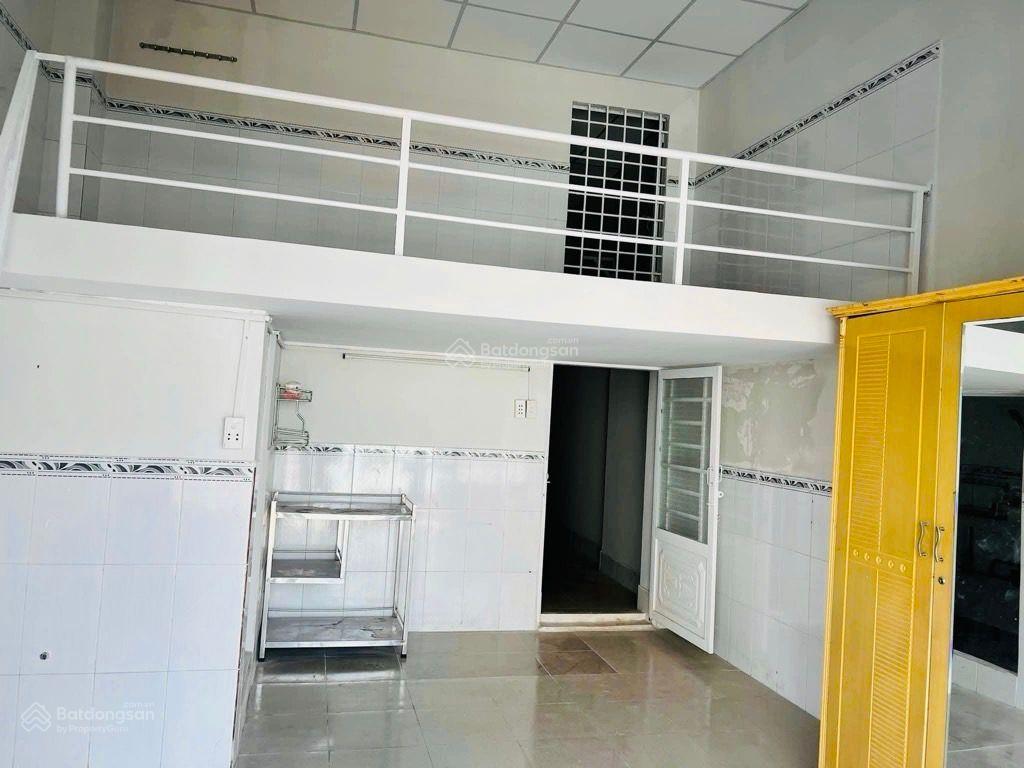 CHDV DIỆN TÍCH LỚN, 3TẦNG, NGUYỄN VĂN NGHI, DÒNG TIỀN TỐT, DT110m2 (4.3x25m) .HẺM THÔNG TỨ TUNG CHDV DIỆN TÍCH LỚN, 3TẦNG, NGUYỄN VĂN NGHI, DÒNG TIỀN TỐT, DT110m2 (4.3x25m) .HẺM THÔNG TỨ TUNG