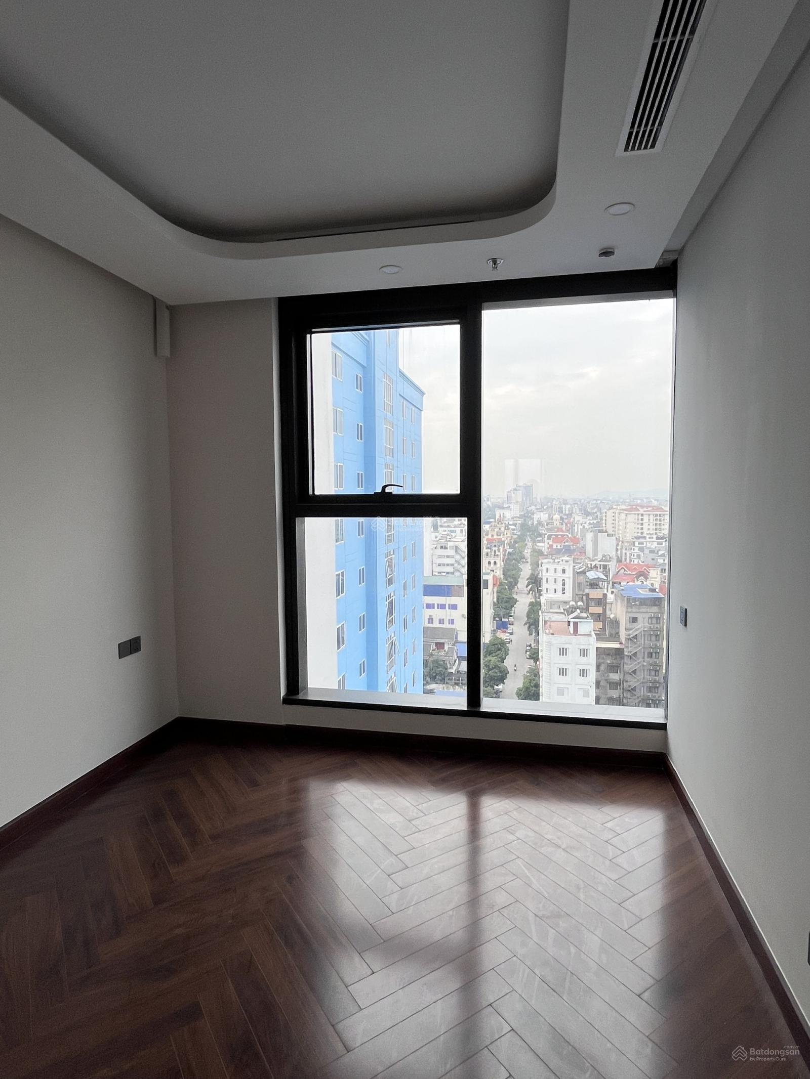 Cần tiền cho con đi du học bán nhanh căn 2PN 2WC Diamond Crown giá nghe là chốt