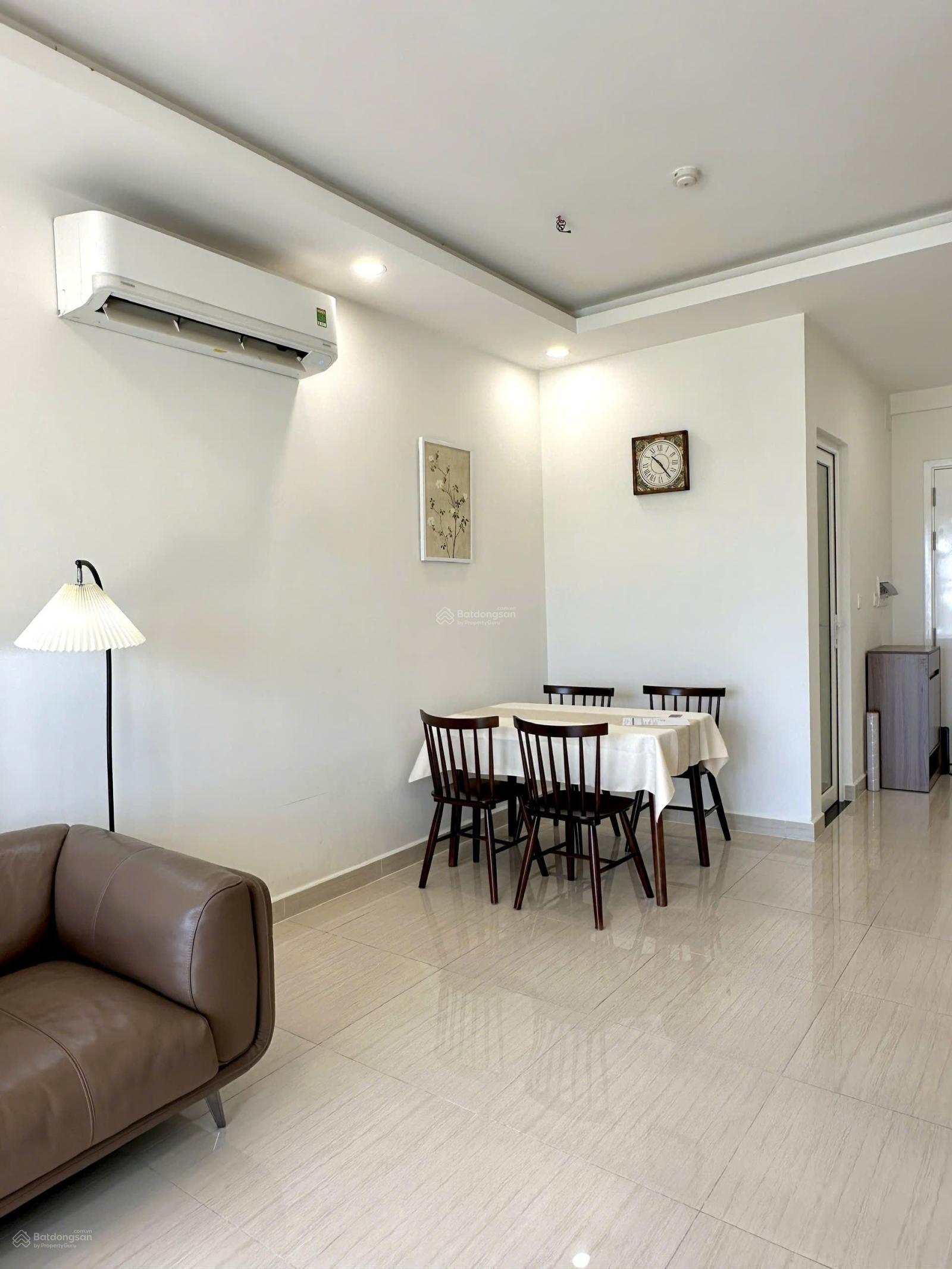 Em cần cho thuê căn 2PN Moonlight Boulevard đầy đủ nội thất như hình