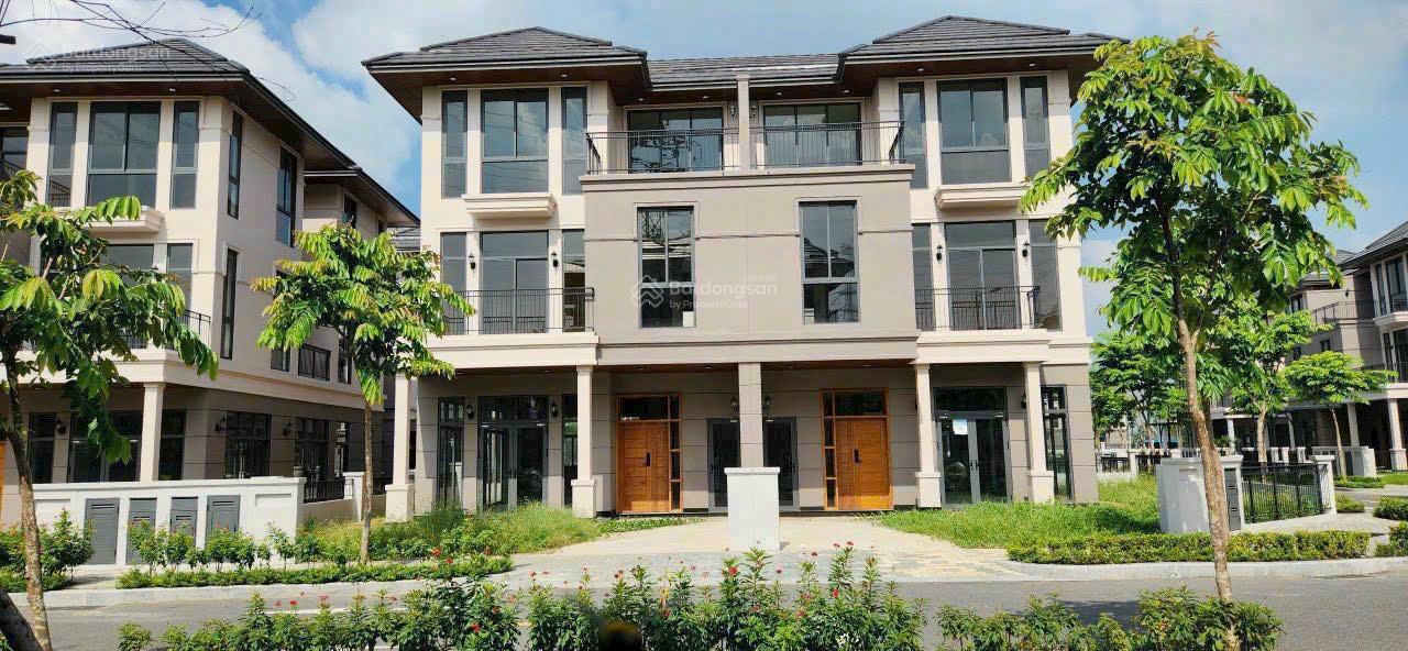 Bán BT song lập 162m2 vị trí đẹp, số lượng hạn chế