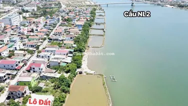 TRONG LỊCH SỬ BẤT ĐỘNG SẢN, những mảnh đất nằm giữa hai điểm kết nối chiến lược luôn là những mảnh