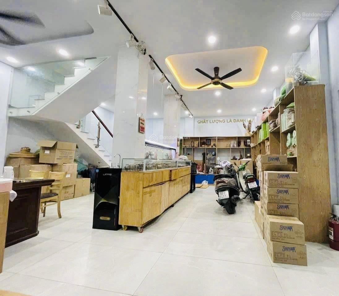 Bán nhà 2 tầng Bình Trị Đông ngang khủng 8,5m dài 9m giá 7 tỷ ,hẻm rộng 6m .