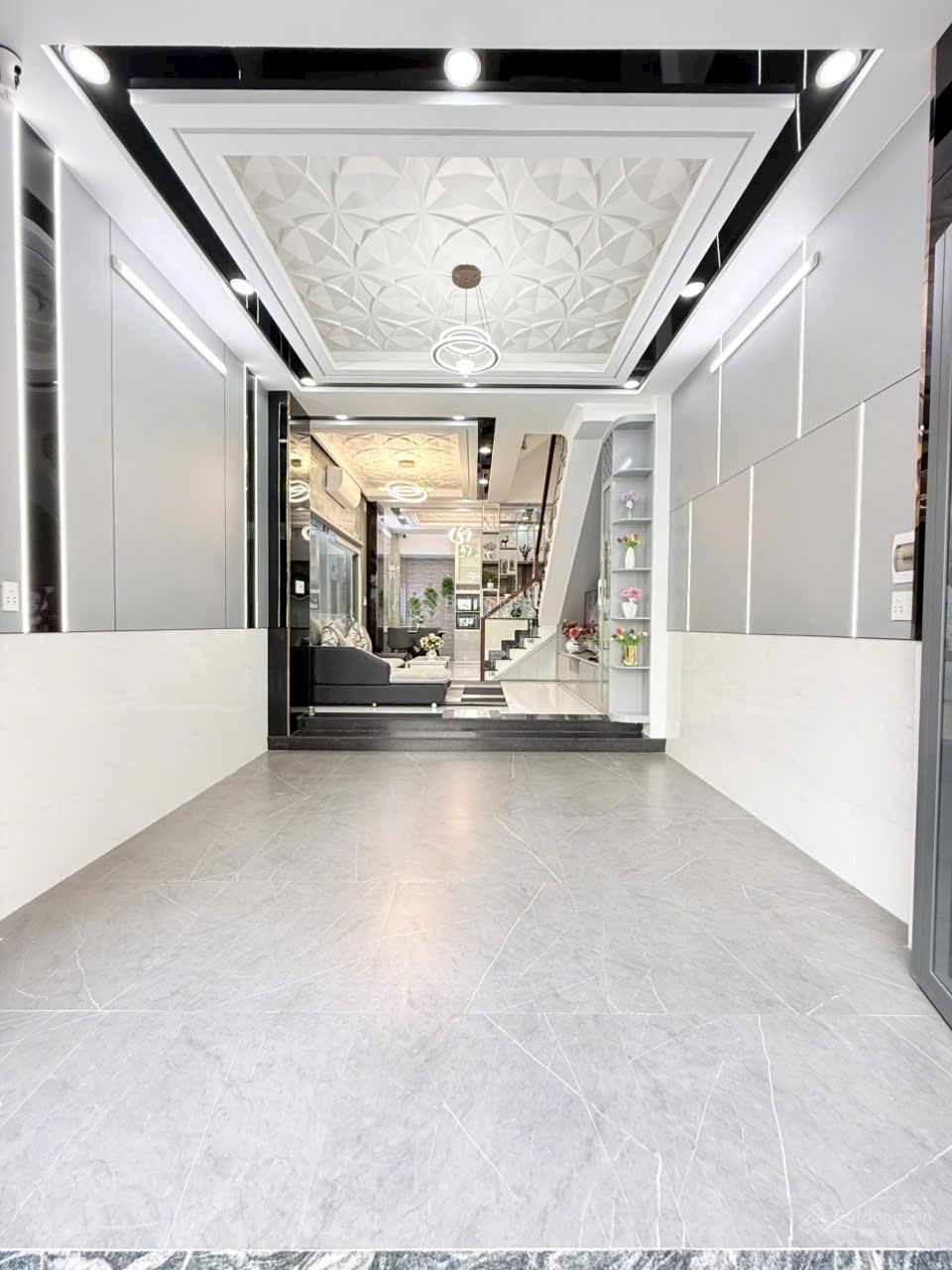 BÁN NHÀ 1 TRỆT 3 LẦU, XE HƠI ĐẬU TRONG NHÀ, DT 5,6m X 13,5m BÁN NHÀ 1 TRỆT 3 LẦU, XE HƠI ĐẬU TRONG NHÀ, DT 5,6m X 13,5m