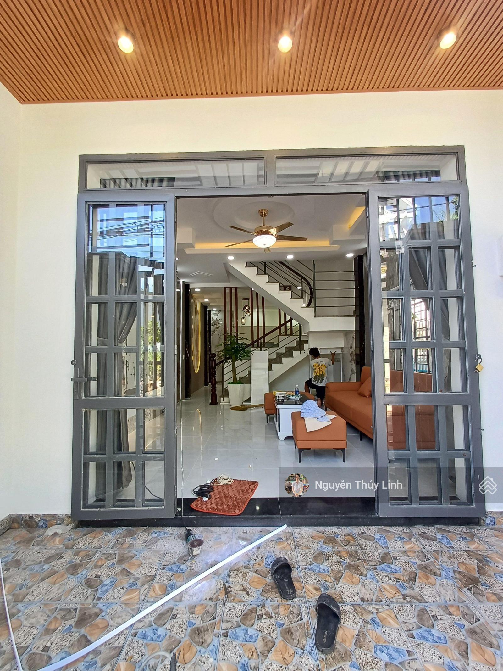 4.63 tỷ - căn góc 2 mặt tiền - Hà Huy Giáp vô 80m - P. Thạnh Xuân - Quận 12