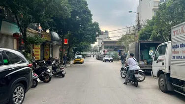 PHÂN LÔ LÔ GÓC BẠCH ĐẰNG 75M2 - MT6M GARA TRƯỚC NHÀ OTO ĐỖ NGÀY ĐÊM -HÀNG XÓM HOÀN KIẾM GIÁ: 21 TỶ