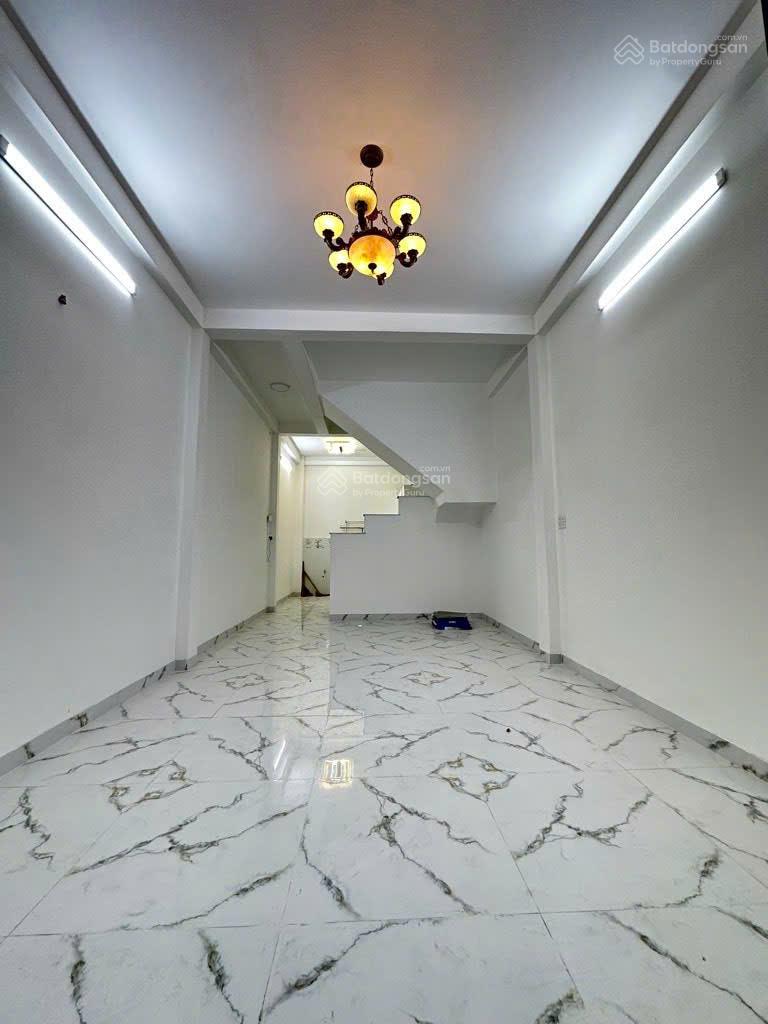 GIÁP QUẬN 6. HẺM XH TÔ HIỆU. TÂN PHÚ. GIÁ 9 TỶ