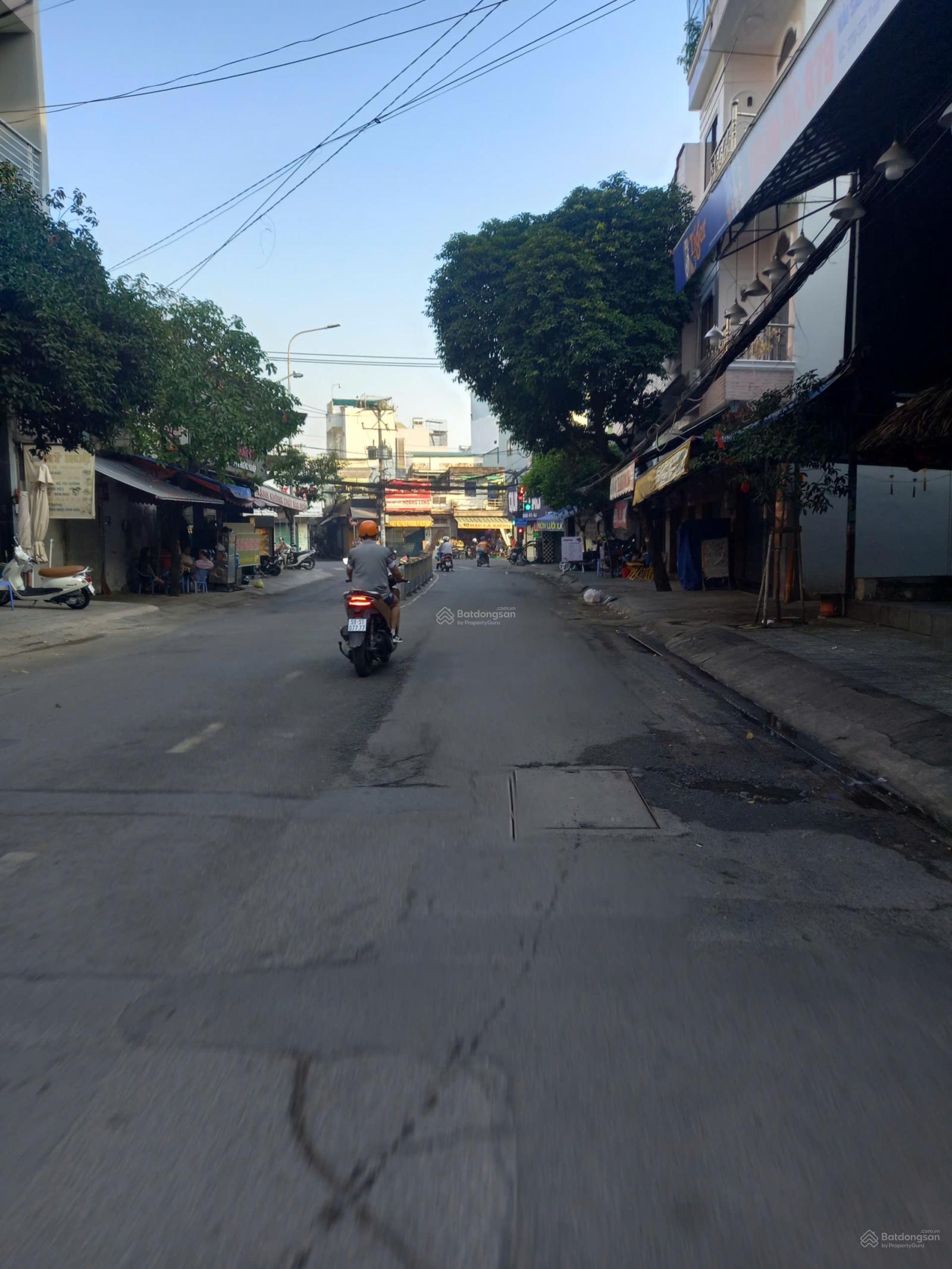 BÁN GẤP TRƯỚC TẾT.MẶT TIỀN ĐƯỜNG TRẦN VĂN KIỂU.P11. Q6. GIÁ 15.8 TỶ.