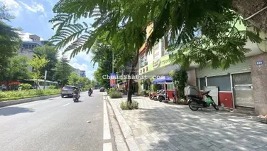 (GIẢM CHÀO 5 TỶ)! BÁN ĐẤT VÀNG LẠC LONG QUÂN, 210M2, MT 6.5M, Ô TÔ TRÁNH, GẦN HỒ TÂY!