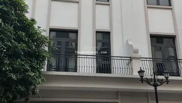 Giá 21,6 tỷ sau CK 12%: song lập Kinh Đô 7-106 có gì đáng tiền?