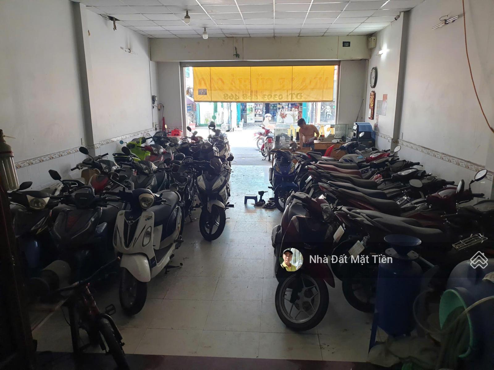 Bán gấp nhà mặt tiền Trần Văn Mười 6m*23m, 01 lầu, gần chợ Đại Hải Hóc Môn