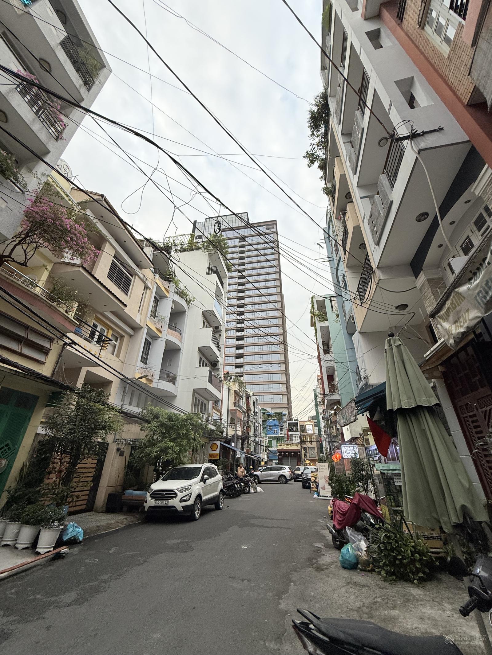 NHỈNH 7T- BÁN NHÀ 4 TẦNG- 7PN- TRUNG TÂM SÀI GÒN- GẦN SÂN THỂ THAO HOA LƯ