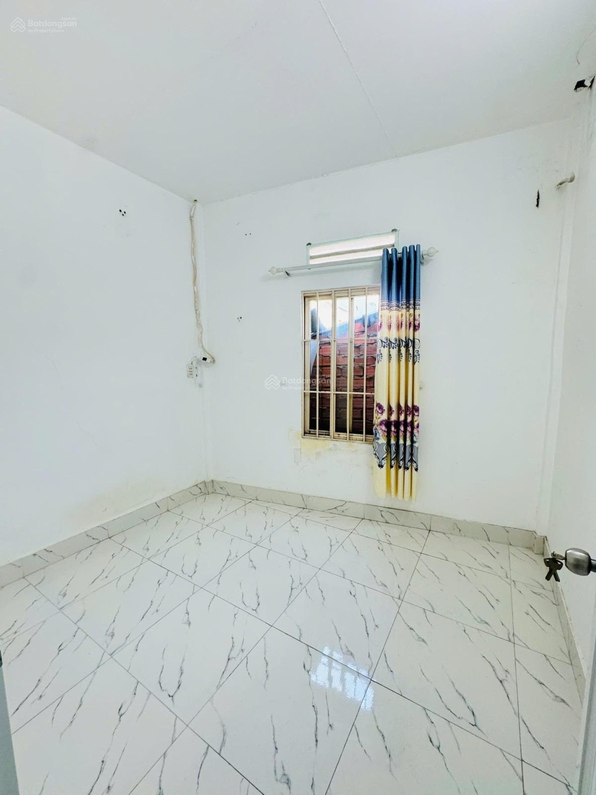 Nhà đẹp giá rẻ 2 tầng BTCT 31 m2 tại Đỗ Xuân Hợp vào ở ngay chỉ 3.3 Tỷ