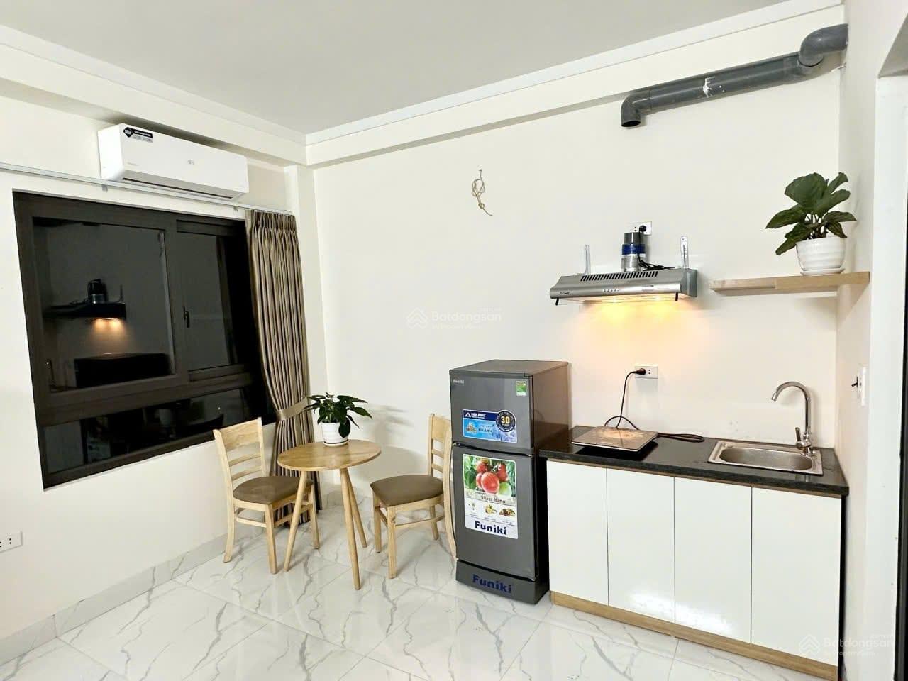 Đỉnh chóp! Tòa CHDV 185 Chùa Láng, 19pkk, DT 1,3 tỷ/năm sẵn vận hành, Full PCCC, GPXD, 2 thoáng Đỉnh chóp! Tòa CHDV 185 Chùa Láng, 19pkk, DT 1,3 tỷ/năm sẵn vận hành, Full PCCC, GPXD, 2 thoáng