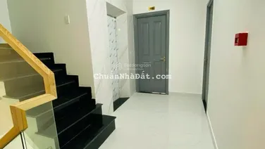 Bán nhà mặt tiền phường Phú Thuận Quận 7