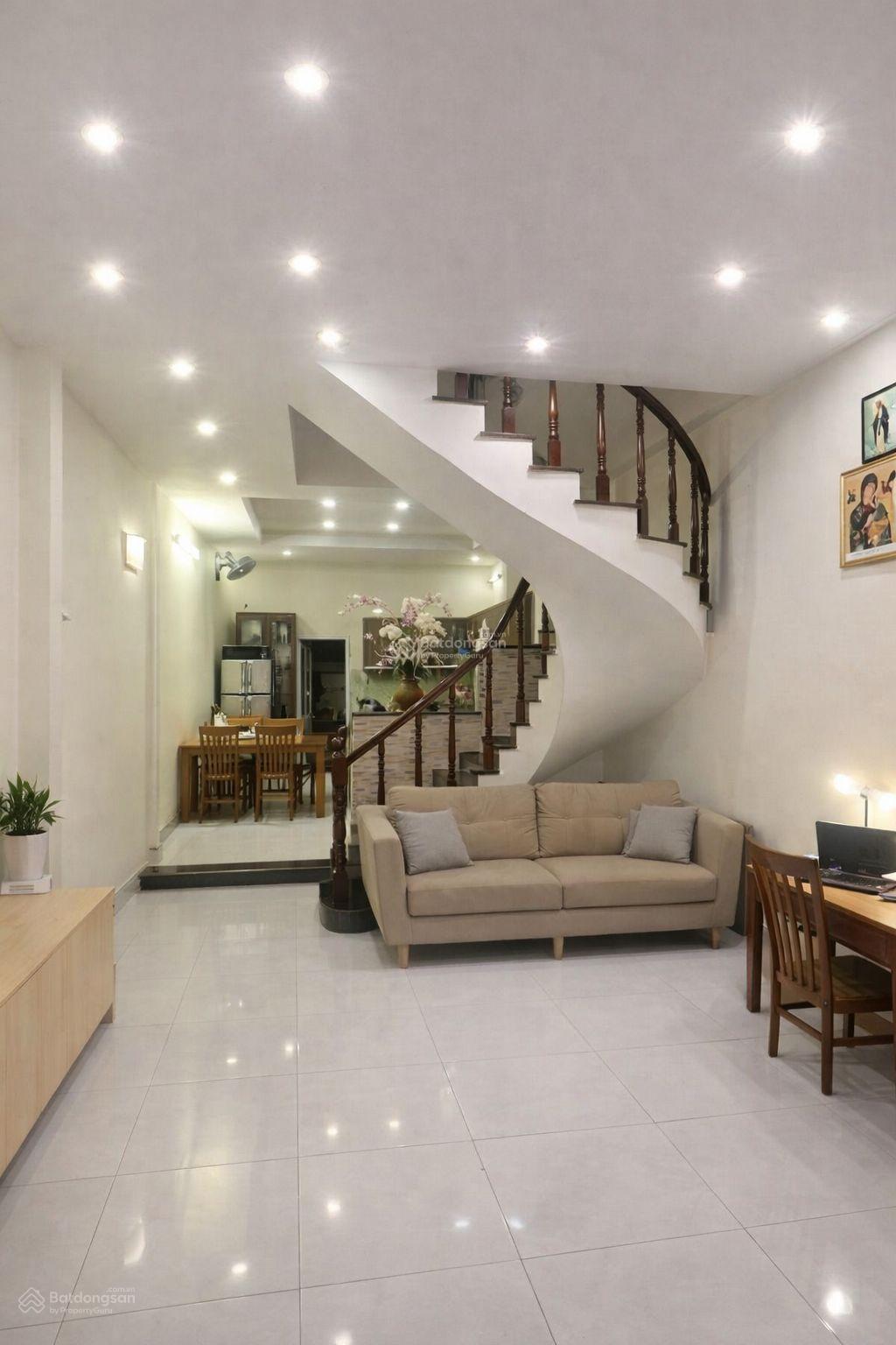 Bán nhà giá tốt tại khu vực 2L,4x14, 4.8Tỷ Phường Phú Thuận, Quận 7