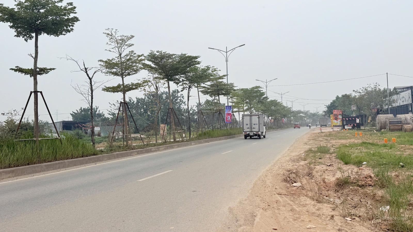 BÁN LÔ ĐẤT NỀN NGAY SÁT DỰ ÁN SUN GOUP TẠI YÊN VINH- QUANG MINH- HÀ NỘI