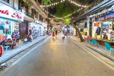 Cho thuê nhà mặt phố Hàng Giầy - ngay gần hàng buồm và lương ngọc quyến - vị trí đẹp khu phố cổ