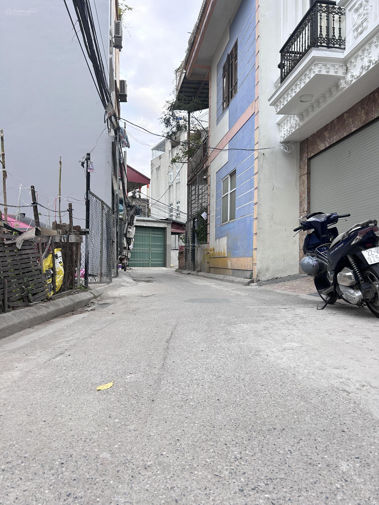 Bán gấp mảnh đất khu phân lô tổ 12 Thạch Bàn Long Biên 70m2, oto tránh thông, giá 11.6 tỷ