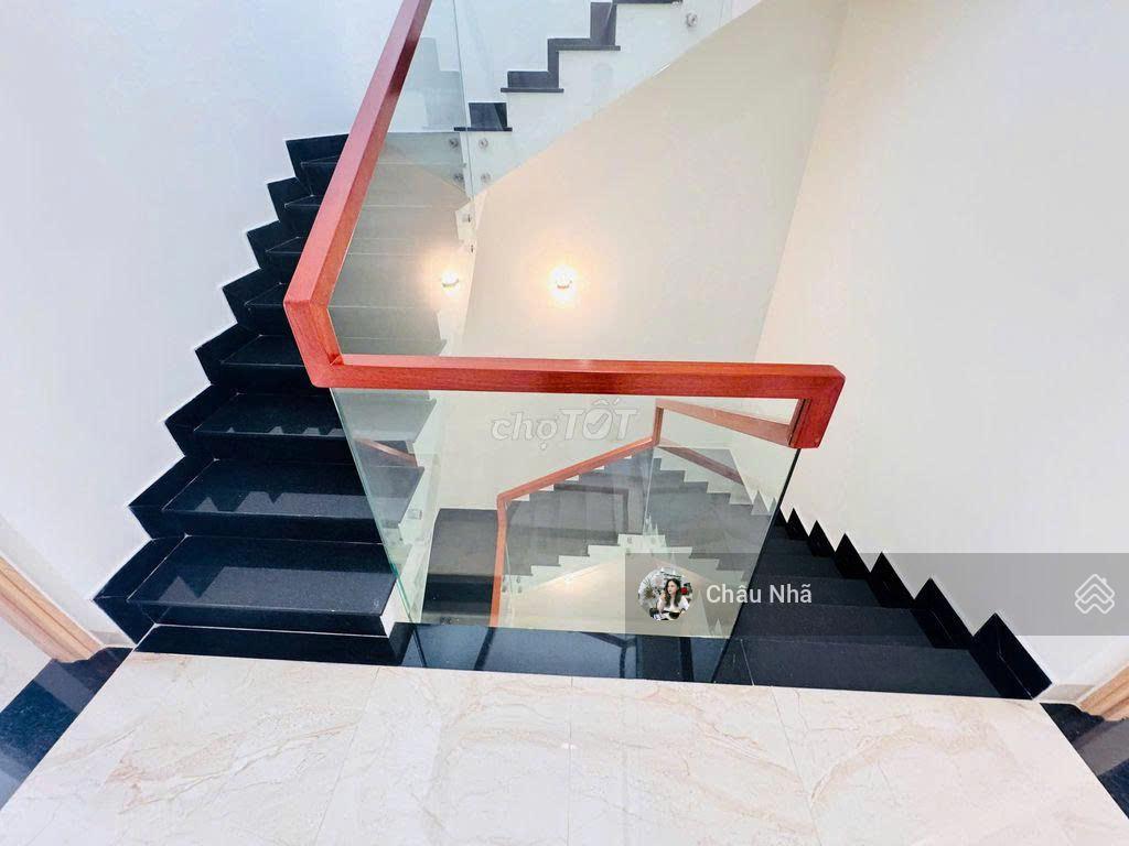 CHỈ 10.5 TỶ - CÓ NGAY NHÀ 4 TẦNG MẶT TIỀN PHƯỜNG THỦ ĐỨC _40M RA PHẠM VĂN ĐỒNG_TIẾP GIÁP VÀNH ĐAI 2 CHỈ 10.5 TỶ - CÓ NGAY NHÀ 4 TẦNG MẶT TIỀN PHƯỜNG THỦ ĐỨC _40M RA PHẠM VĂN ĐỒNG_TIẾP GIÁP VÀNH ĐAI 2