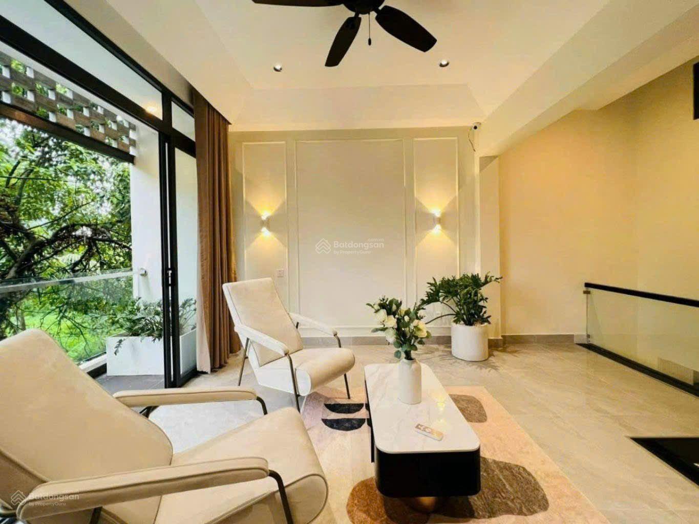 BÁN NHÀ LÊ THÚC HOẠCH - 85M2 - NGANG HƠN 5M - KHU ĐỒNG BỘ - CHO THUÊ 30TR/THÁNG - GIÁ CHỈ 9,2 TỶ BÁN NHÀ LÊ THÚC HOẠCH - 85M2 - NGANG HƠN 5M - KHU ĐỒNG BỘ - CHO THUÊ 30TR/THÁNG - GIÁ CHỈ 9,2 TỶ