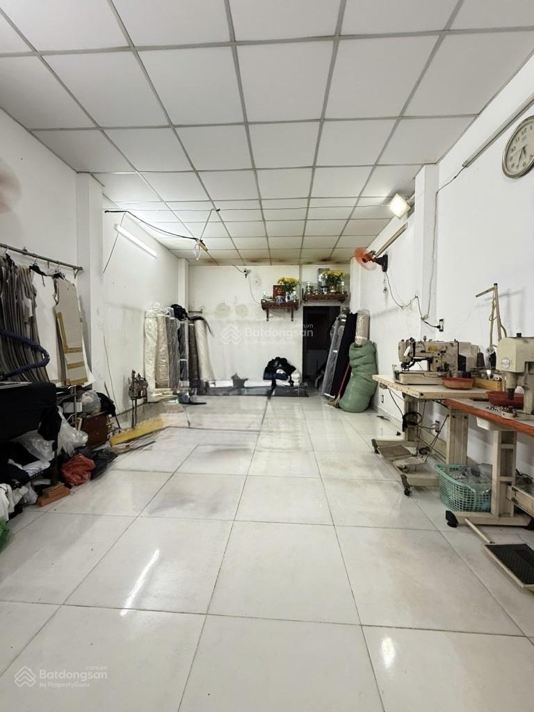 HẺM XE HƠI ĐỖ CỬA LẠC LONG QUÂN, TÂN BÌNH , 55m2 , 3 TẦNG BTCT, 4PN , NHỈNH 6 TỶ