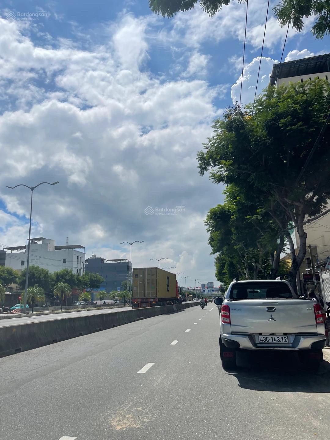 BÁN NHANH LÔ ĐẤT MẶT TIỀN ĐƯỜNG NGÔ QUYỀN. RẺ NHẤT. HƯỚNG ĐÔNG VIEW BIỂN. 125 m2. Giá chỉ 12.5 tỷ