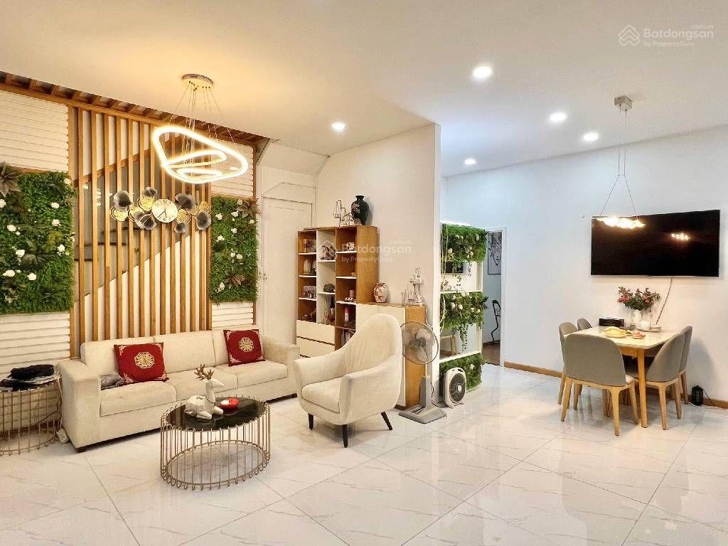 Giảm 500tr, giá tốt chỉ còn 10.5 tỷ.
BÁN BIỆT THỰ HXH 7x20m CÁCH ĐẠI LỘ VÕ VĂN KIỆT VÀI BƯỚC