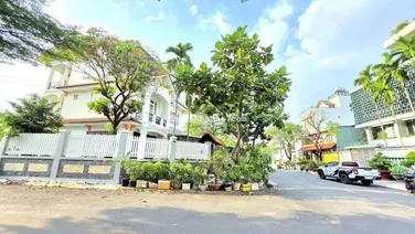 Bán biệt thự khu dân cư 10 mẫu phường Bình trưng,diện tích sàn 213.9m 1 trệt 2 lầu LH 0915 698 ***