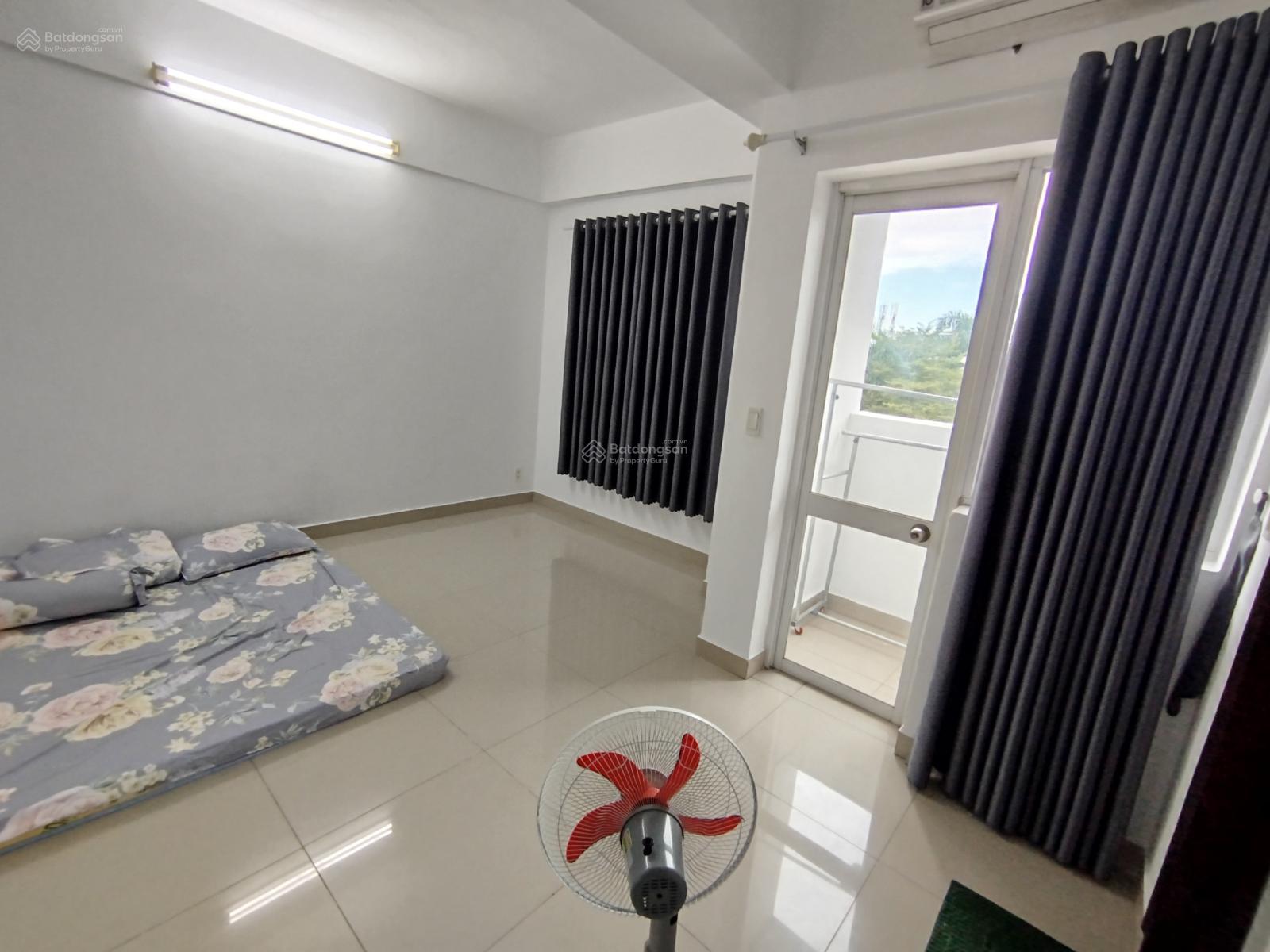 Bán căn hộ chung cư 2PN, 2WC tại Long Phụng Apartment, 2,5 tỷ, 79m2, Bình Tân, HCM , sổ hồng riêng