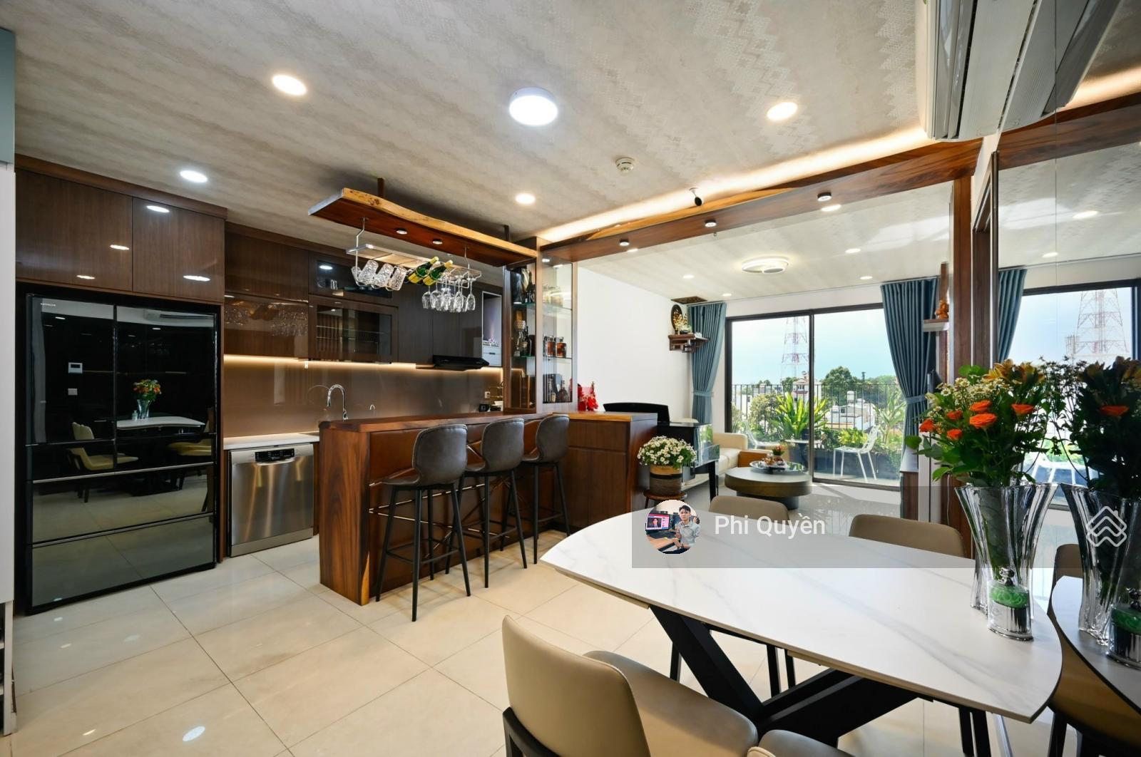 Bán nhanh Chung cư Khải Hoàn - Quận 11. DT: 123m2, 3PN. Có Sổ. Giá: 5.4 Tỷ. LH: 0779 757 ***, QUYỀN