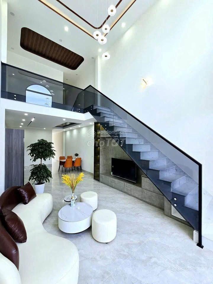 1418 Tỉnh Lộ 10, Nhà Mới Xây, SH Công Chứng, Giá chỉ 1 tỷ 750 còn bớt lộc