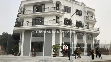 Bán căn liền kề tại Calyx Residence, 319 Đông Anh, view quảng trường thoáng vĩnh viễn.